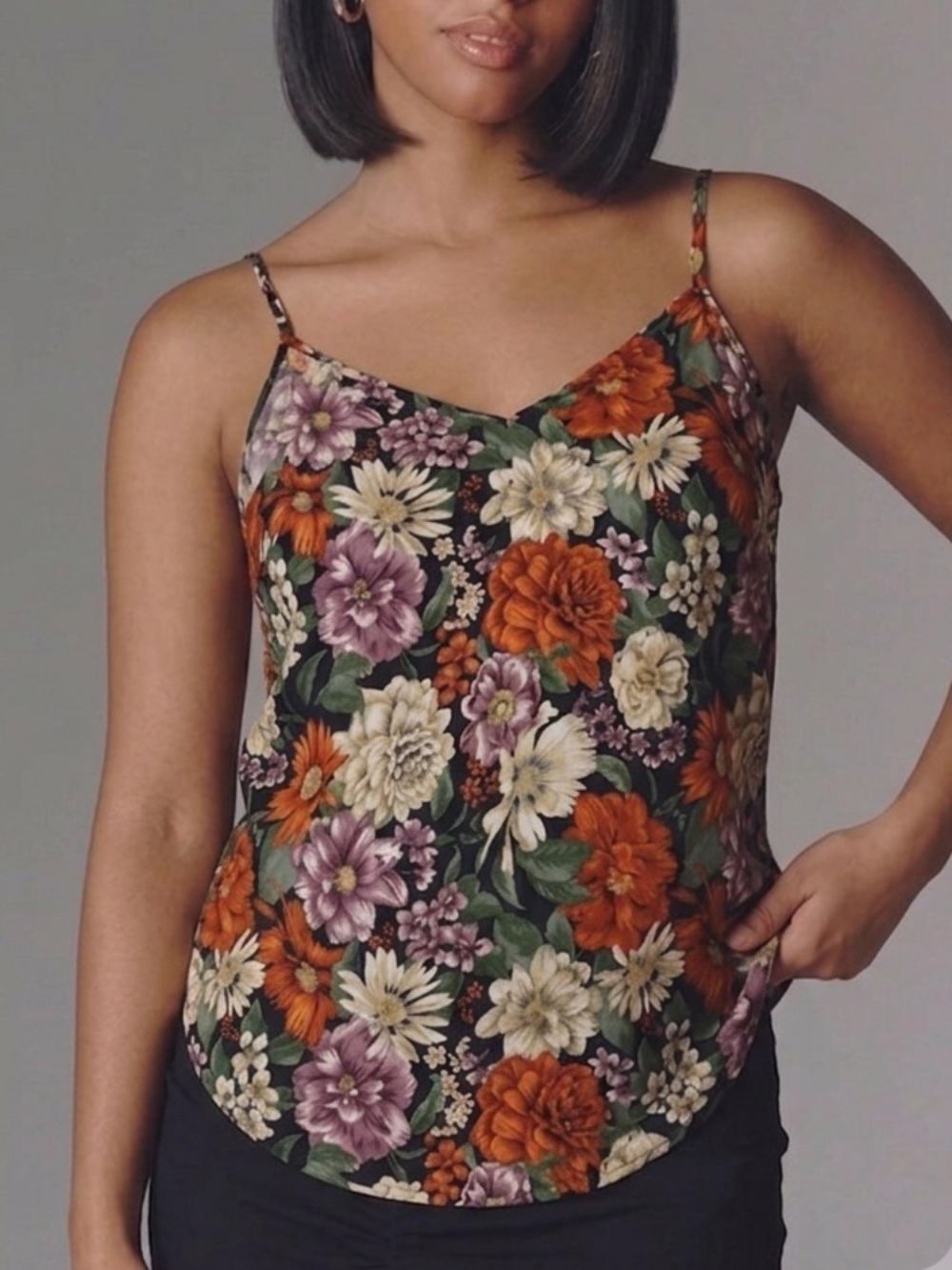 Torrid Dark Floral Cami Tank Top Womens Size 0 Large Spaghetti Strap V-Neck